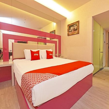 Capital O 90130 Sawadee Hotel Johor Bahru Esterno foto