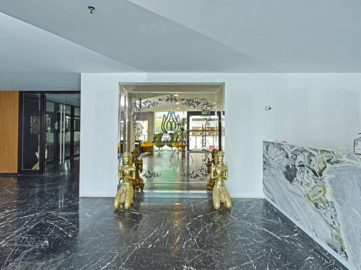Capital O 90130 Sawadee Hotel Johor Bahru Esterno foto