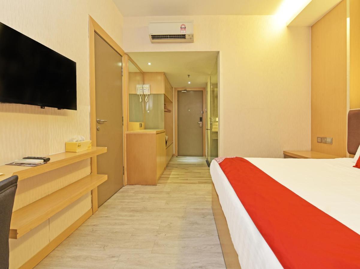 Capital O 90130 Sawadee Hotel Johor Bahru Esterno foto