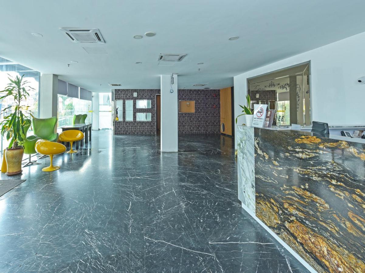 Capital O 90130 Sawadee Hotel Johor Bahru Esterno foto
